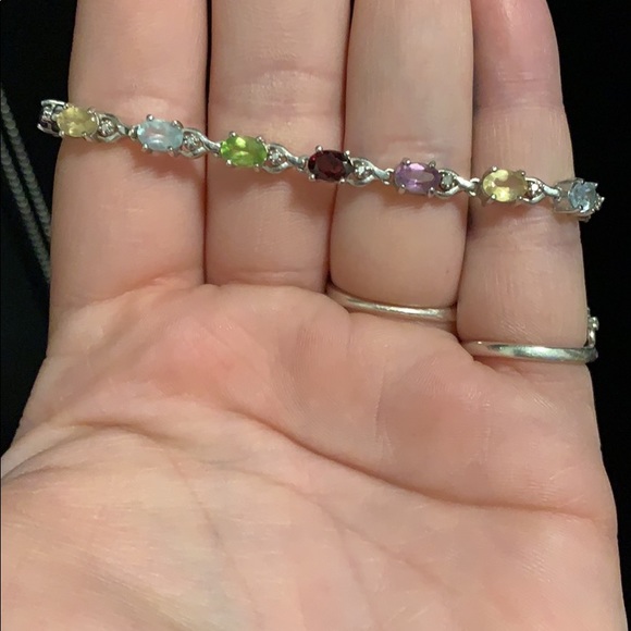 Jewelry - Picture 5 of 8